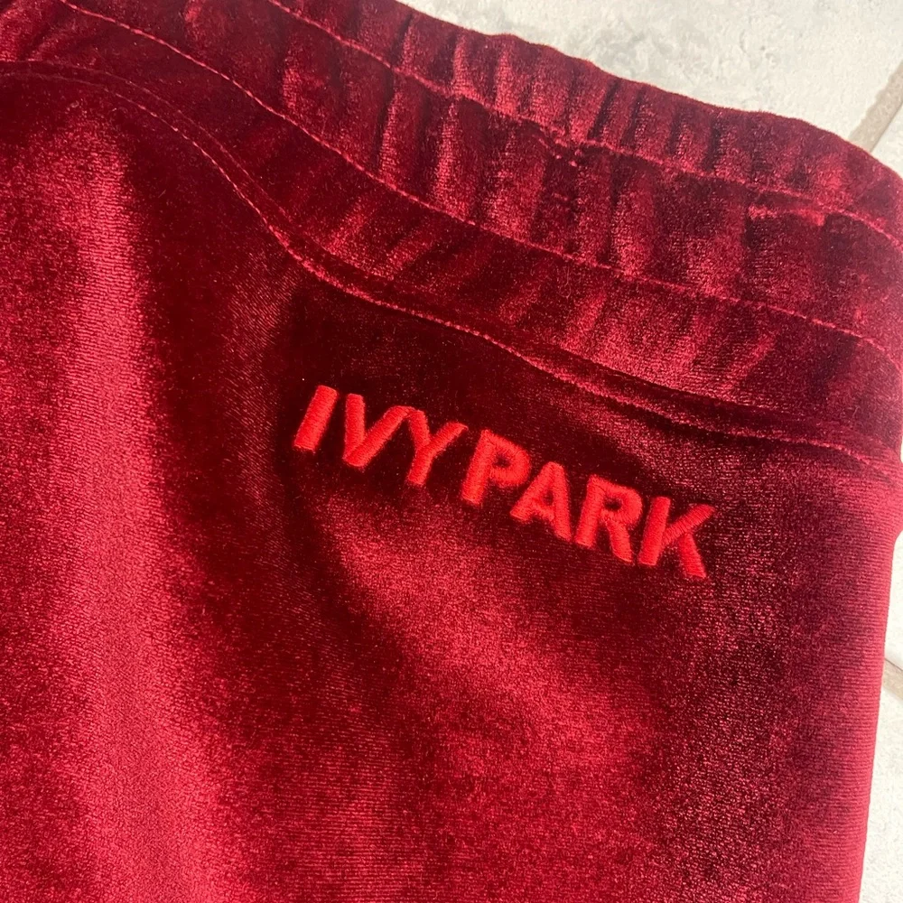 Ivy park velvet joggers - Picture 4 of 4